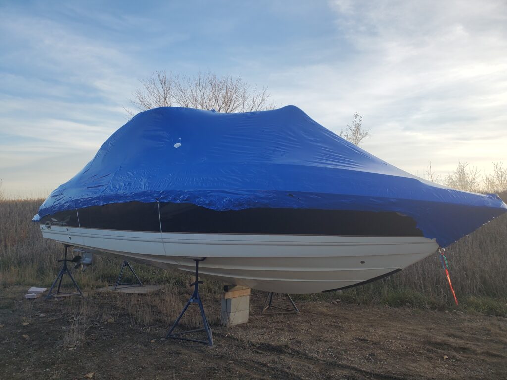 28 FT Cabin Cruiser Shrink-Wrap for Winter Storage at Client Location.